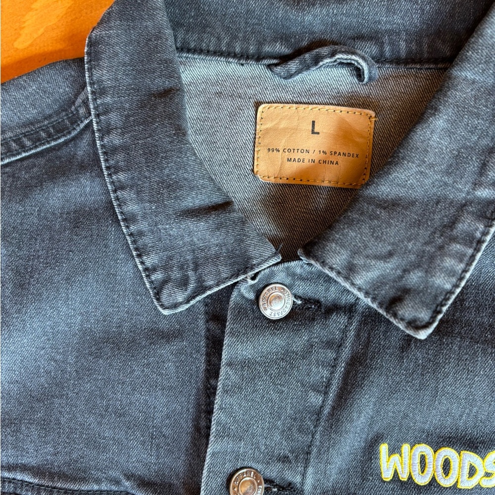 Woodstock Gray/black Denim Jacket. Worn once - Picture 6 of 6